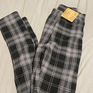 Black and Gray Plaid leggings